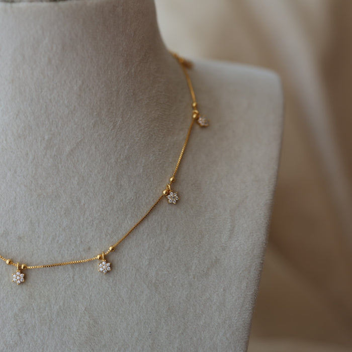Heritage gold plated short necklace H1634