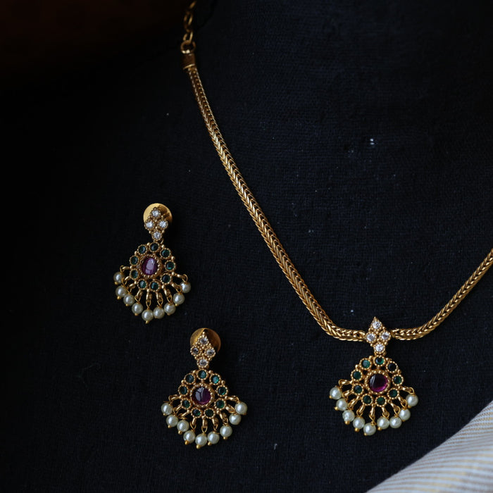 Antique gold short necklace and earrings TTS4679