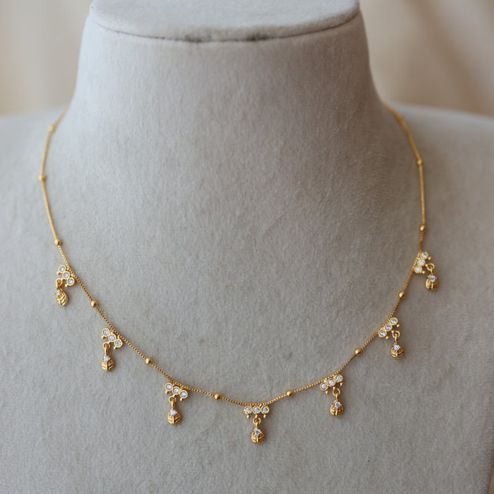 Heritage gold plated short necklace with earrings H222