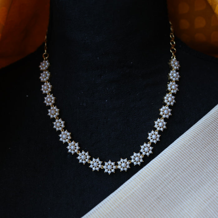 Heritage gold plated pearl necklace set with earrings H2043