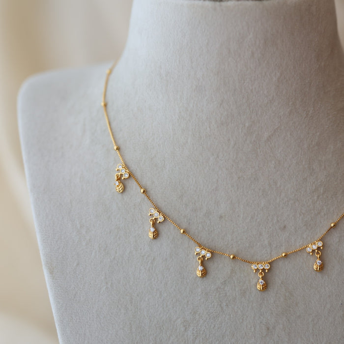 Heritage gold plated short necklace with earrings H222