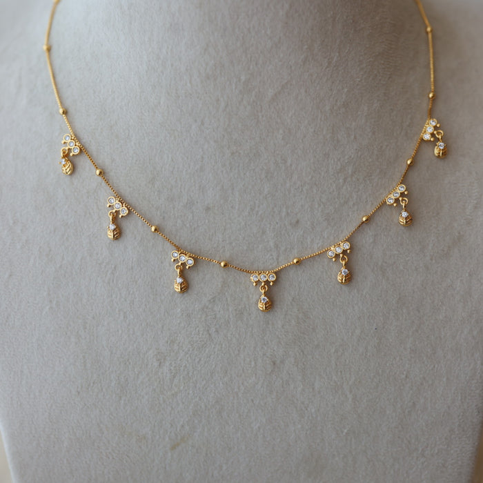 Heritage gold plated short necklace with earrings H222