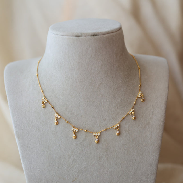 Heritage gold plated short necklace with earrings H222