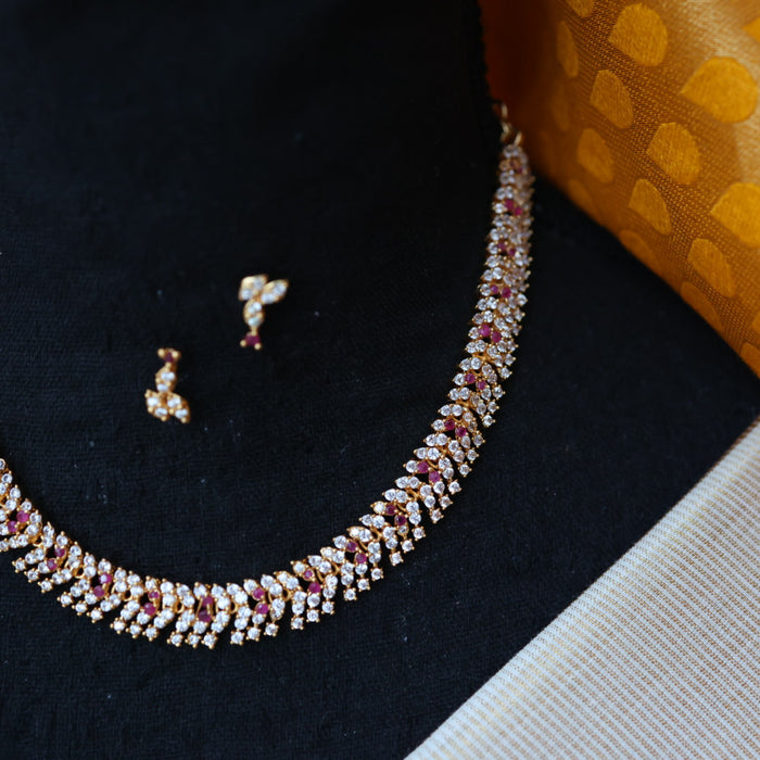 Heritage gold plated ruby white stone short necklace set with earrings H8659