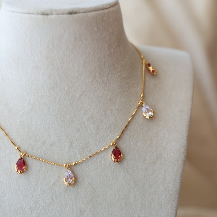 Heritage gold plated short necklace with earrings H2899