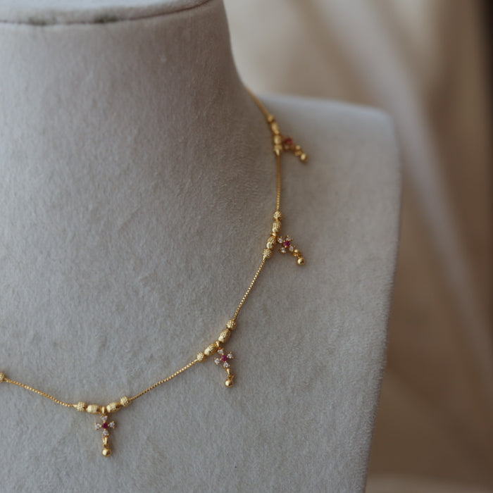 Heritage gold plated short necklace H6782