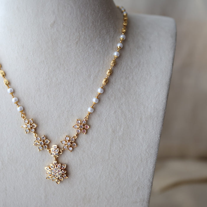 Heritage gold plated simple choker short necklace H345