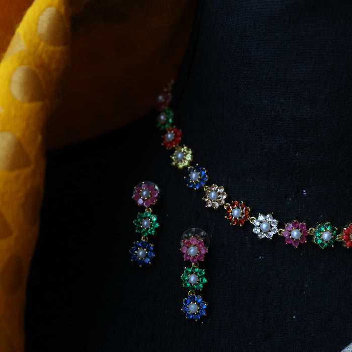 Heritage gold plated navarathna stone short necklace  with earrings H1321