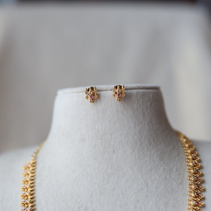 Heritage gold plated ruby white stone long necklace HL2322