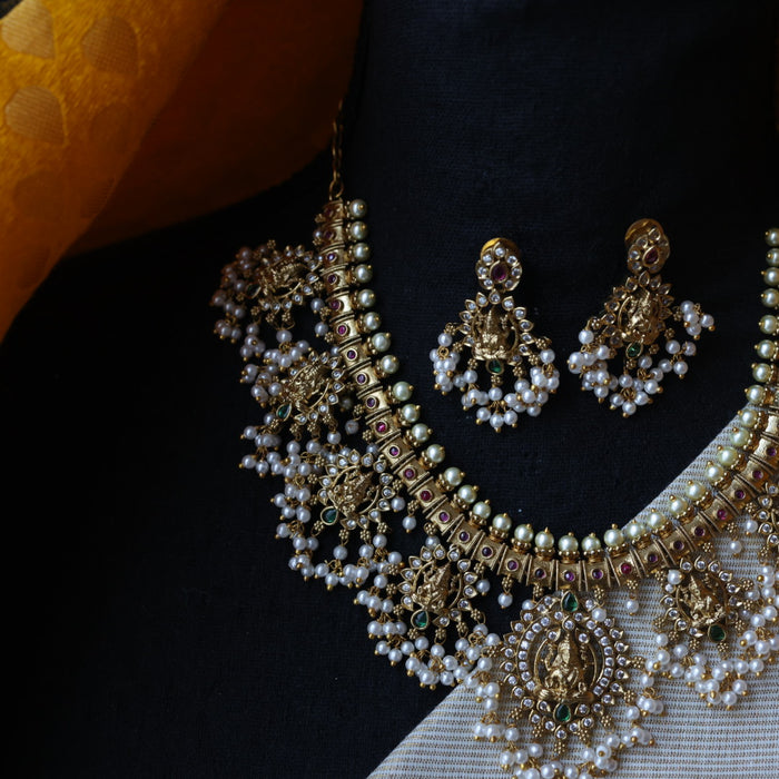 Antique pearl necklace with earrings SS13043