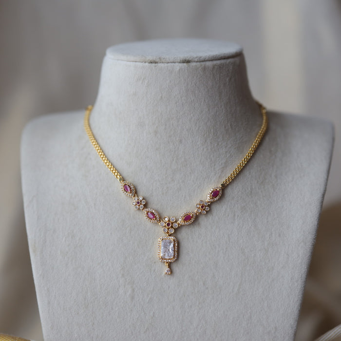 Heritage gold plated ruby white short necklace H1923