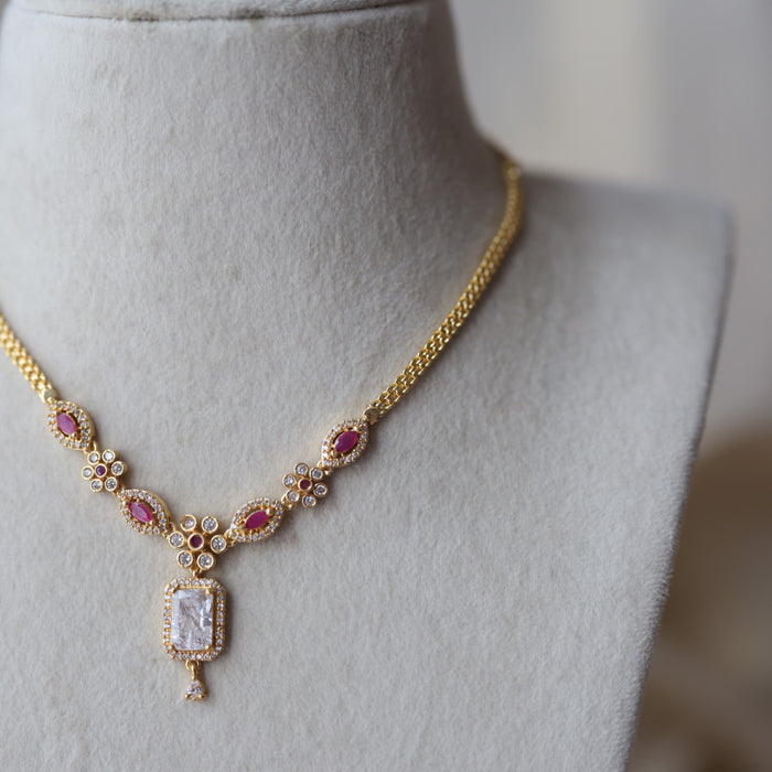 Heritage gold plated ruby white short necklace H1923