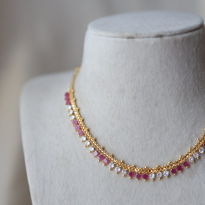 Heritage gold plated ruby white short necklace H1467