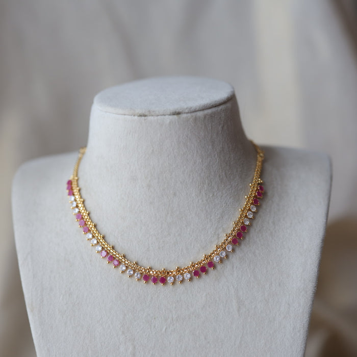 Heritage gold plated ruby white short necklace H1467