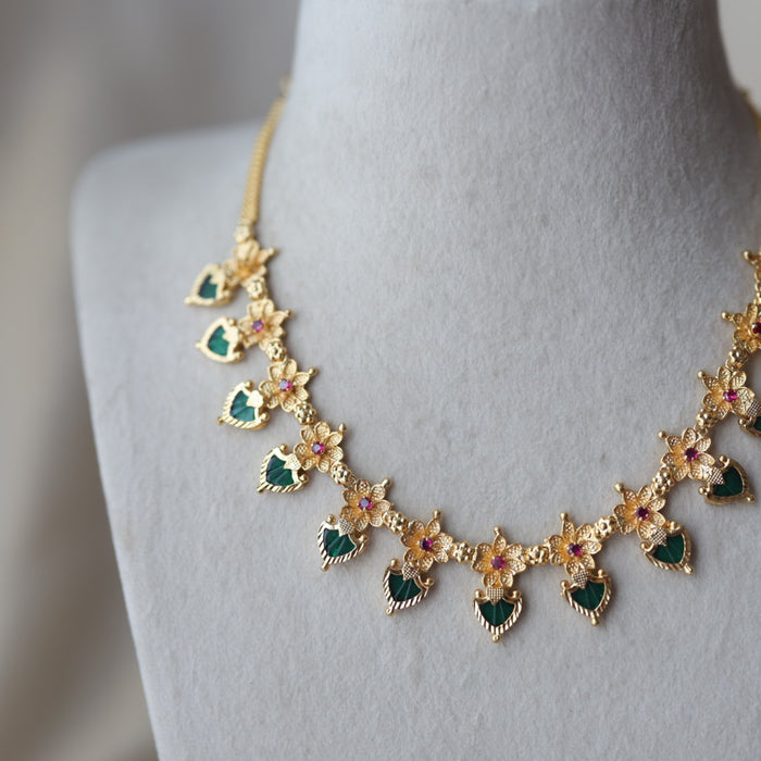 Heritage gold plated green stone mango short necklace H1933