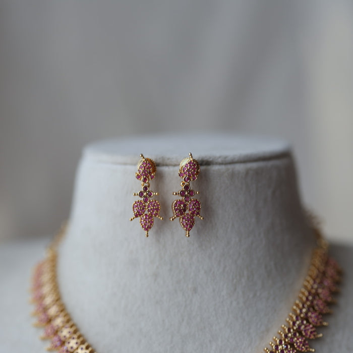 Heritage gold plated ruby stone mango short necklace H681