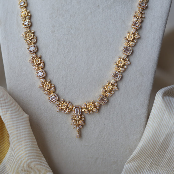 Heritage gold plated white stone long necklace with earrings HL1760