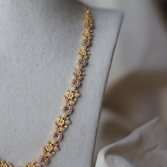 Heritage gold plated white stone long necklace with earrings HL1760