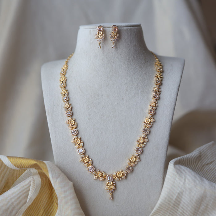 Heritage gold plated white stone long necklace with earrings HL1760
