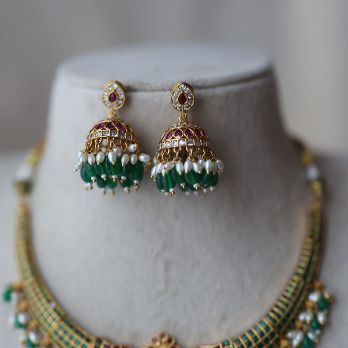Antique green bead short necklace with earrings AG1176