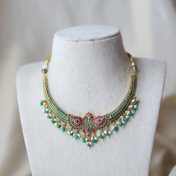 Antique green bead short necklace with earrings AG1176