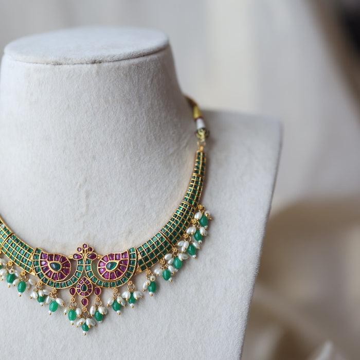 Antique green bead short necklace with earrings AG1176