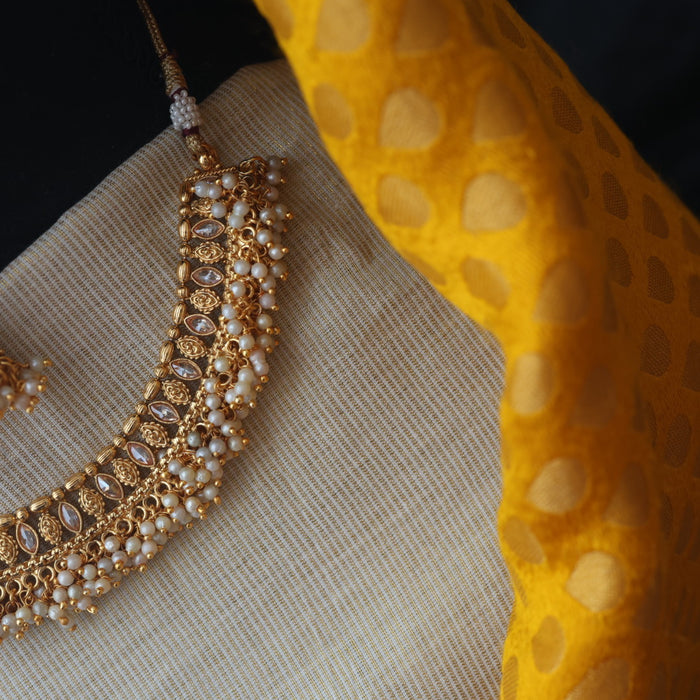 Antique gold stone short necklace with jumka SS11038