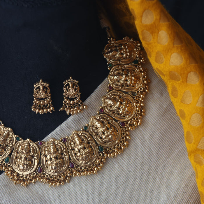 Clearance antique temple gold short necklace and earring SS11002
