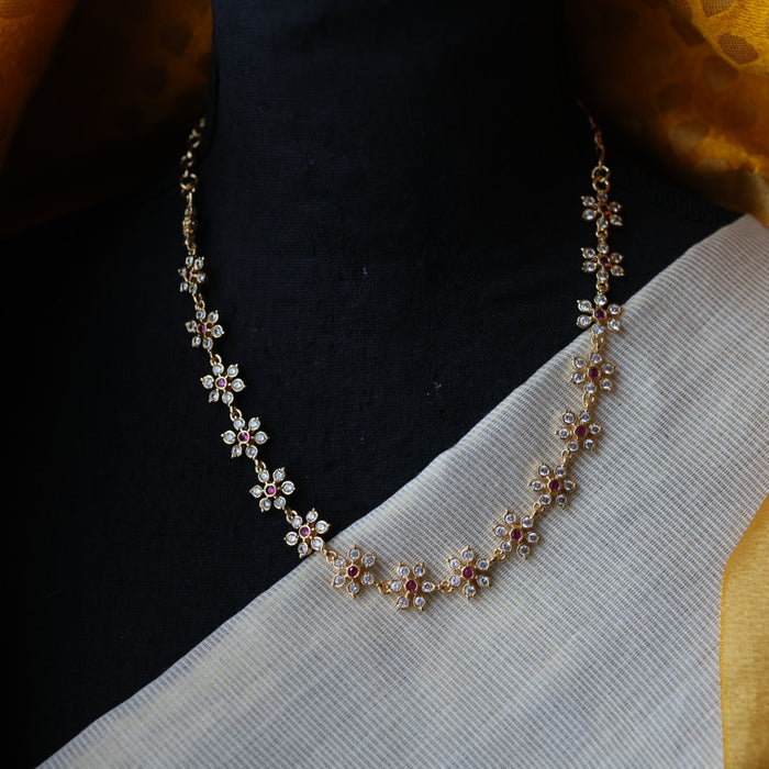 Heritage gold plated ruby white stone short necklace H1543