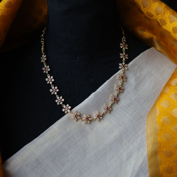 Heritage gold plated ruby white stone short necklace H1543