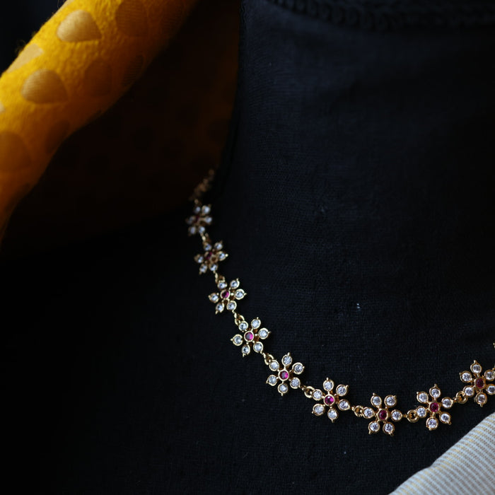 Heritage gold plated ruby white stone short necklace H1543