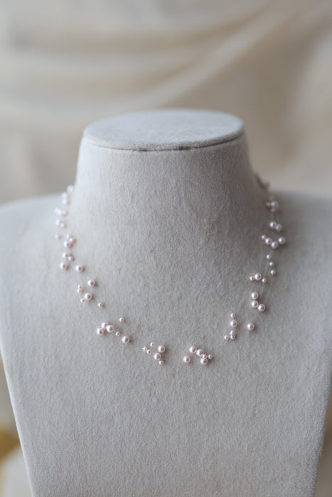 Invisible pink pearl layer short necklace IN1883