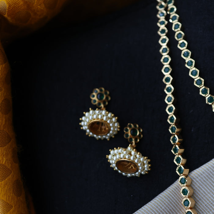 Heritge gold plated green stone long and short necklave with jumka HPS3211