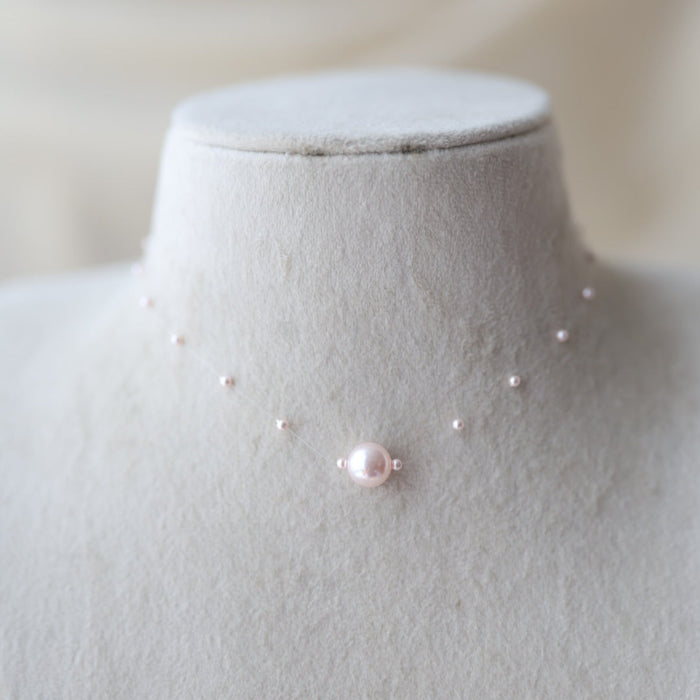 Invisible pink pearl layer short necklace IN2380