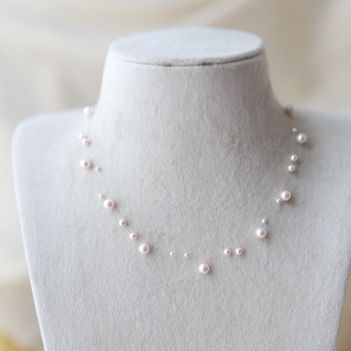 Invisible pink pearl layer short necklace IN1672