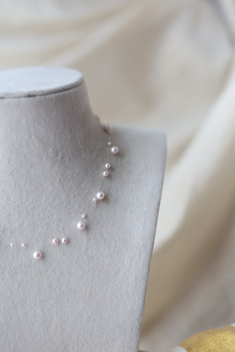 Invisible pink pearl layer short necklace IN1672