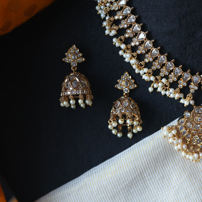 Antique white stone short necklace with earrings S1B1098