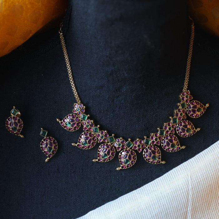 Antique ruby stone  short necklace with earrings RUB562