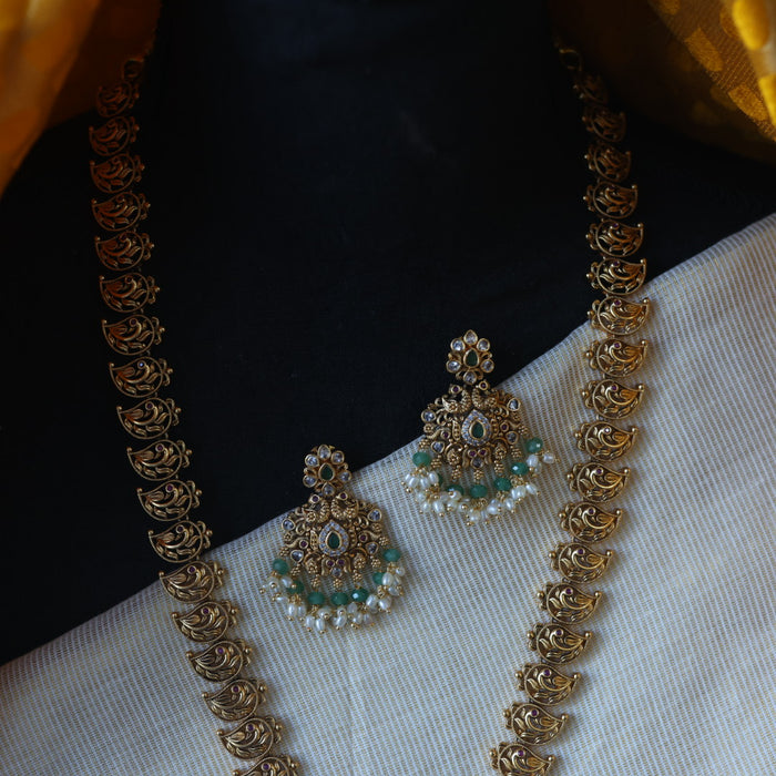 Antique green bead short necklace with earrings AG06887
