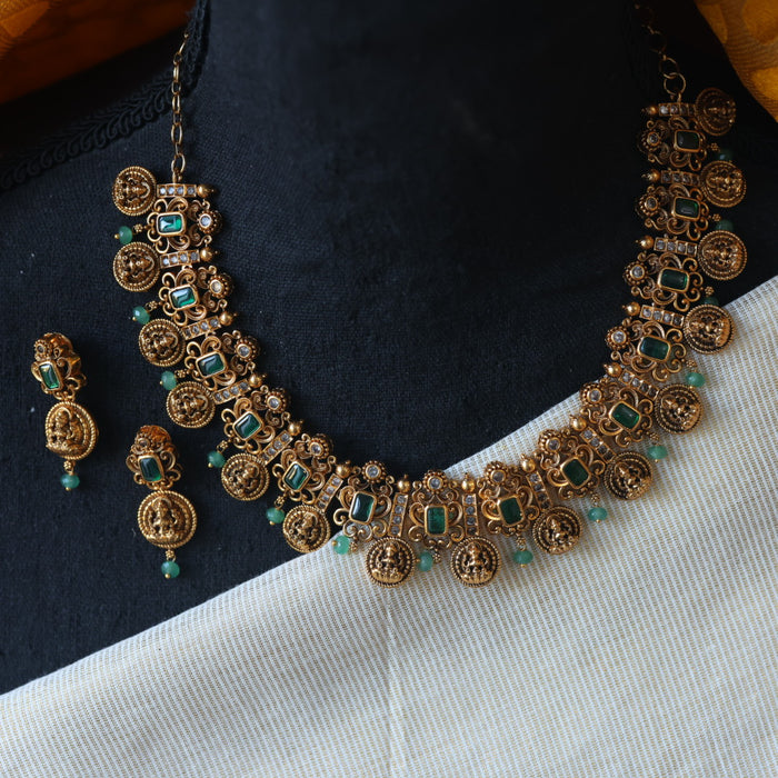 Antique green bead short necklace with earrings AG0012