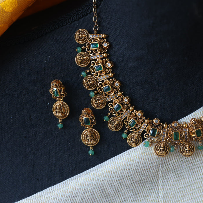 Antique green bead short necklace with earrings AG0012