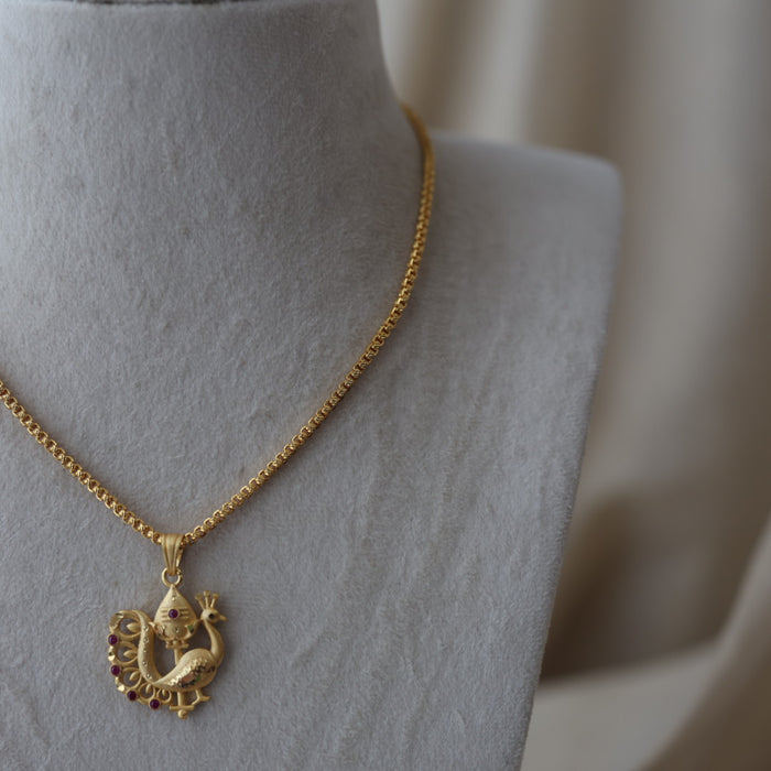 Heritage gold plated OM pendant chain HC0191