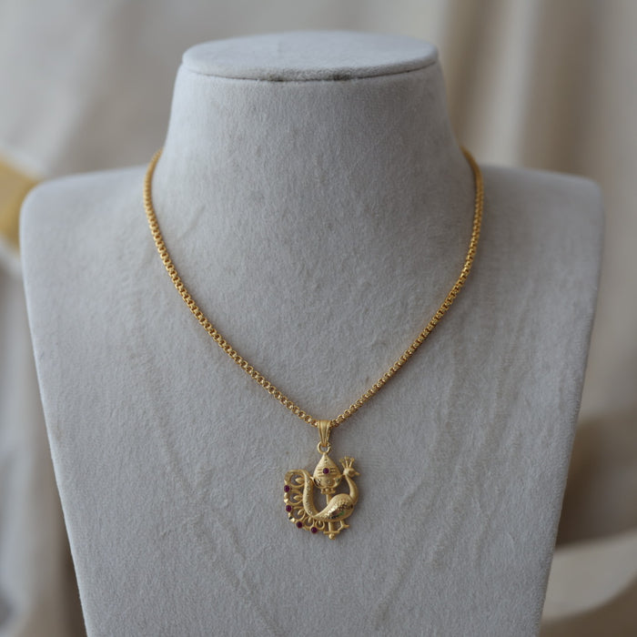 Heritage gold plated OM pendant chain HC0191