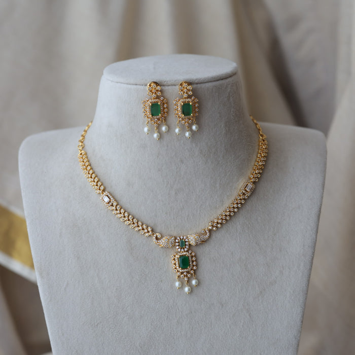 Heritage gold plated short necklace set with earrings H20192
