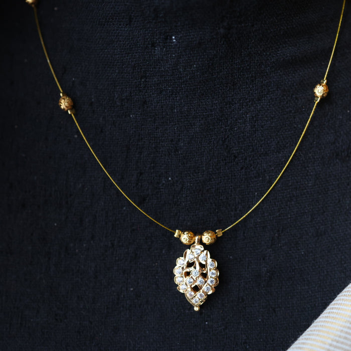 Heritage gold plated invisible short necklace IN908