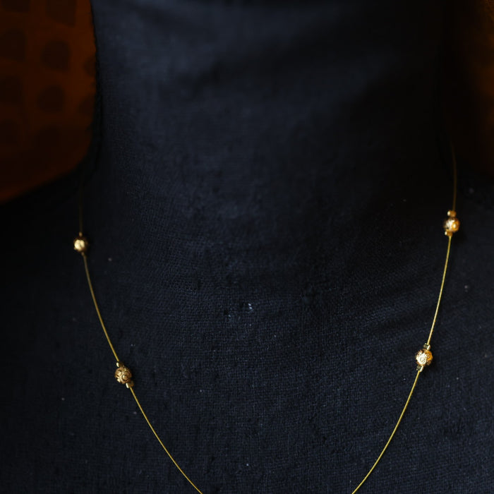 Heritage gold plated invisible short necklace IN908