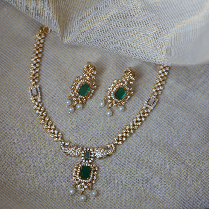 Heritage gold plated short necklace set with earrings H20192