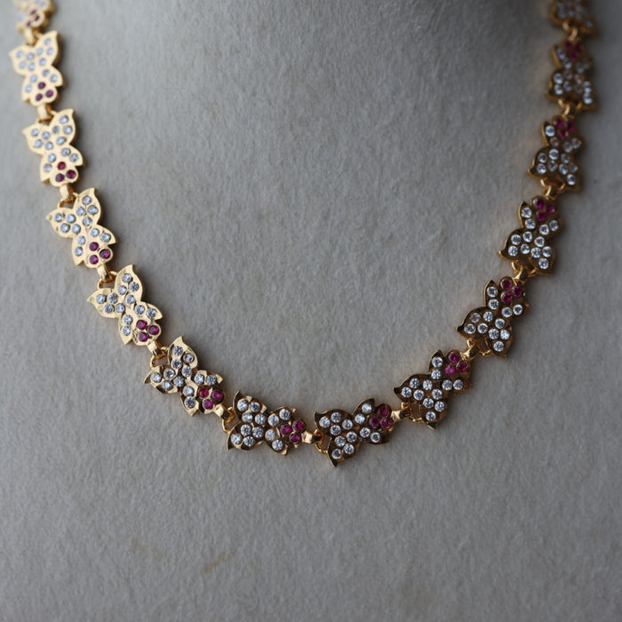 Heritage gold plated ruby white stone short necklace H8303