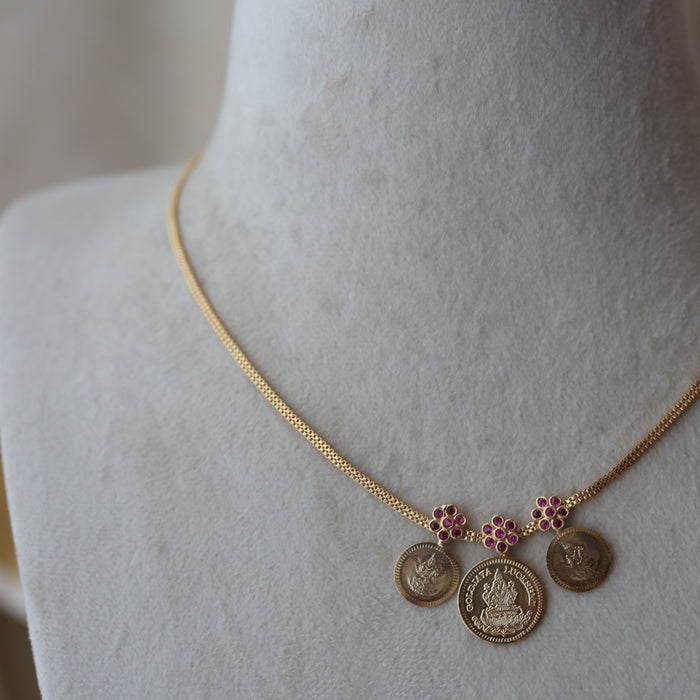 Heritage gold plated coin short necklace H281