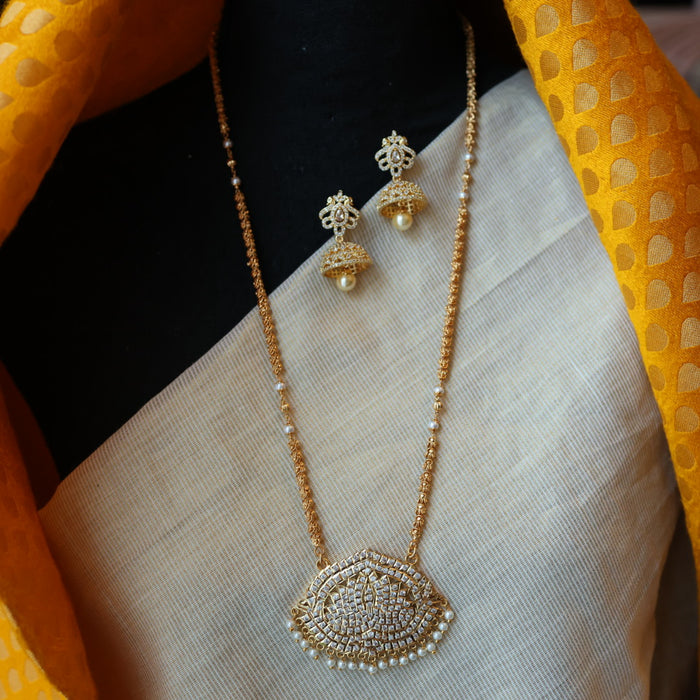 Heritage gold plated white padakam necklace with earrings HP165